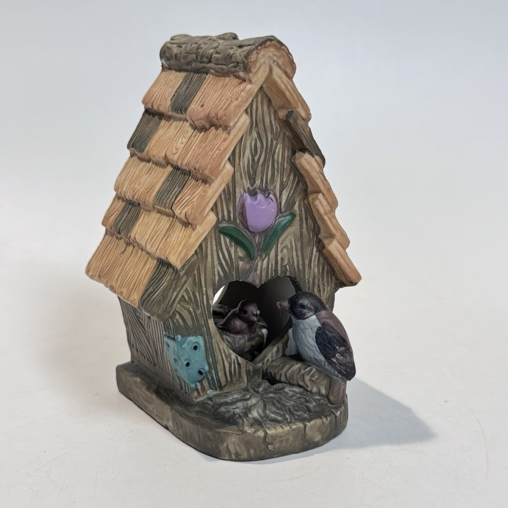Adorable Tulips & Hearts Birdhouse 5" Ceramic Figurine Mom Feeding‎ Baby Bird